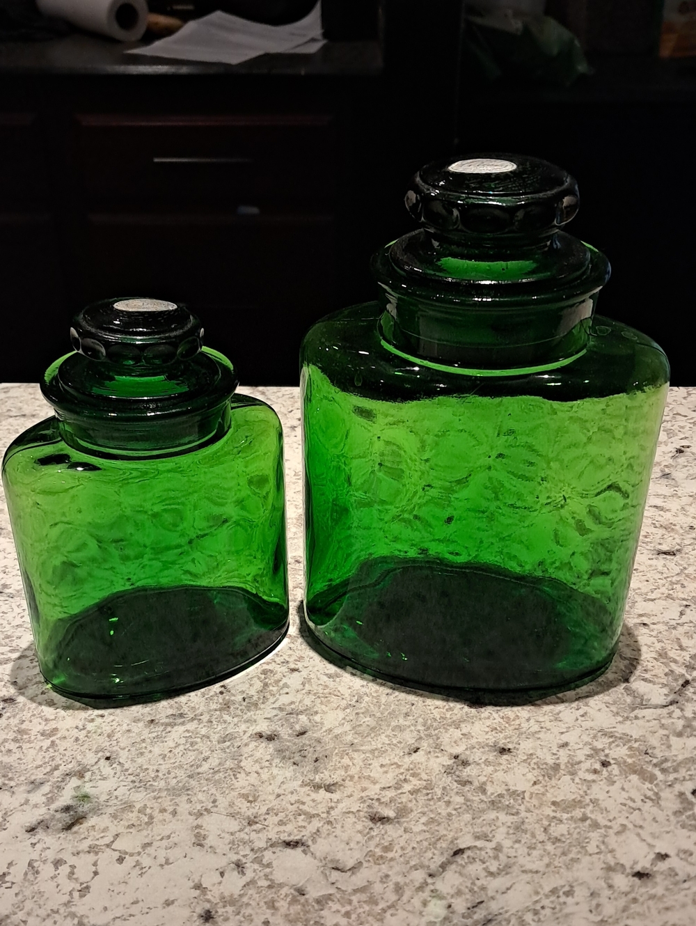 Vintage Colony Emerald Glass Apothecary Jars – Set of 2
